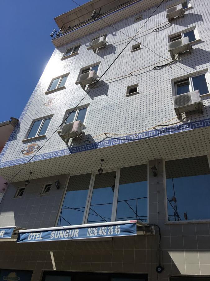 Hotel Sungur Demirci  ภายนอก รูปภาพ